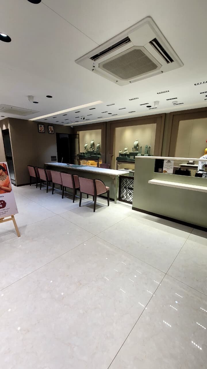 Showroom Interior Gallery
